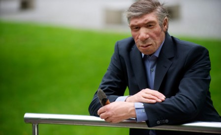 A Neanderthal in our time. (copyright Nenderthal Museum / H Neumann)